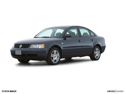 volkswagen passat 2001 sedan glx v6 gasoline 6 cylinders all whee drive 5 speed automatic 08844