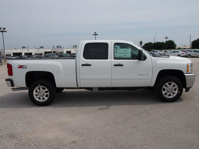 chevrolet silverado 2500hd 2012 white lt gasoline 8 cylinders 4 wheel drive automatic 77090