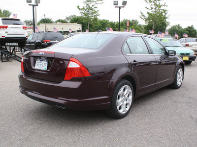 ford fusion 2011 maroon sedan se gasoline 4 cylinders front wheel drive automatic 80229