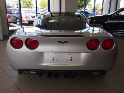 chevrolet corvette 2010 silver coupe gasoline 8 cylinders rear wheel drive 6 speed manual 46168