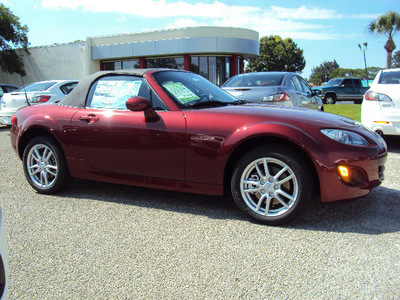 mazda mx 5 miata 2012 dk  red sport gasoline 4 cylinders rear wheel drive 5 speed manual 32901