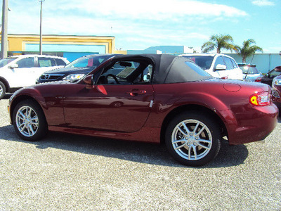 mazda mx 5 miata 2012 dk  red sport gasoline 4 cylinders rear wheel drive 5 speed manual 32901