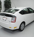 toyota prius 2005 white hatchback hybrid 4 cylinders front wheel drive automatic 91731