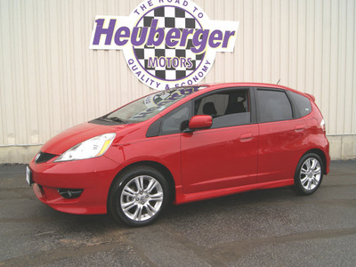 honda fit 2009 red hatchback sport w navi gasoline 4 cylinders front wheel drive automatic 80905