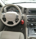 jeep grand cherokee 2007 light graystone suv laredo flex fuel 8 cylinders 4 wheel drive automatic 80905
