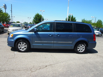 chrysler town and country 2012 blue van touring flex fuel 6 cylinders front wheel drive automatic 46168