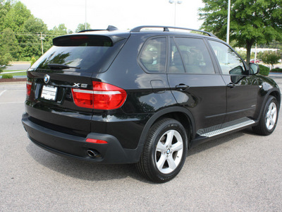 bmw x5 2010 black suv xdrive30i gasoline 6 cylinders all whee drive automatic 27616