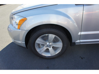 dodge caliber 2011 silver hatchback mainstreet gasoline 4 cylinders front wheel drive automatic with overdrive 08844