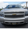 chevrolet tahoe 2008 gold suv ltz flex fuel 8 cylinders 4 wheel drive 4 speed automatic 08844