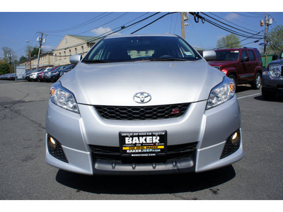 toyota matrix 2010 silver wagon s all wheel drive gasoline 4 cylinders all whee drive 4 speed automatic 08844