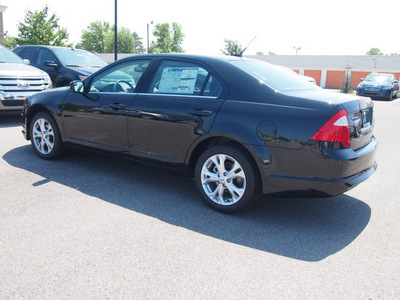 ford fusion 2012 black sedan se gasoline 4 cylinders front wheel drive 6 speed automatic 46168