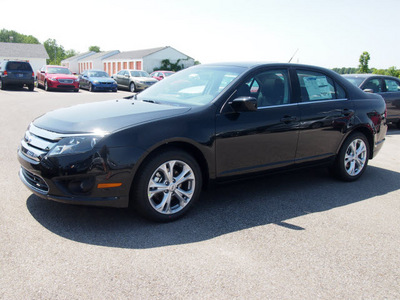 ford fusion 2012 black sedan se gasoline 4 cylinders front wheel drive 6 speed automatic 46168