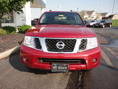 nissan pathfinder 2008 dk  red suv gasoline 6 cylinders 4 wheel drive automatic 45036
