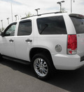 chevrolet tahoe 2007 white suv gasoline 8 cylinders rear wheel drive automatic 34788