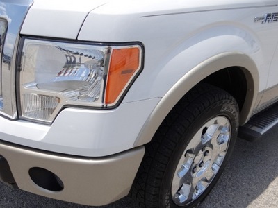 ford f 150 2010 white pickup truck lariat flex fuel 8 cylinders 2 wheel drive automatic 77388
