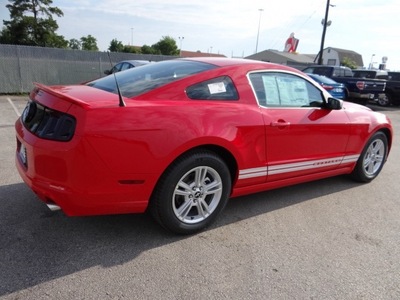 ford mustang 2013 red coupe gasoline 6 cylinders rear wheel drive 6 speed automatic 77388