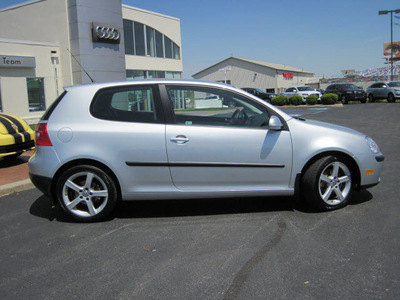 volkswagen rabbit 2008 silver hatchback s gasoline 5 cylinders front wheel drive automatic 46410