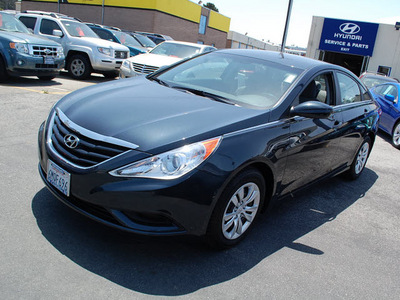 hyundai sonata 2011 dk  gray sedan gls gasoline 4 cylinders front wheel drive automatic 94010