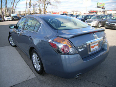 nissan altima 2011 gray sedan 4dr sdn i4 2 5s cvt gasoline 4 cylinders front wheel drive automatic 46219