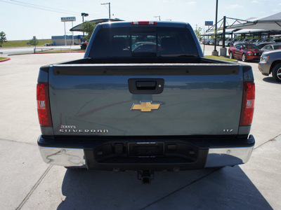 chevrolet silverado 1500 2007 gray ltz z71 8 cylinders 4 wheel drive automatic 76087