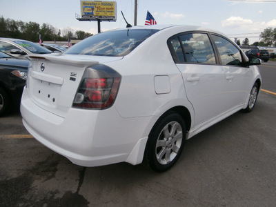 nissan sentra 2009 white sedan gasoline 4 cylinders front wheel drive automatic 13502