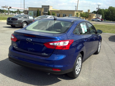 ford focus 2012 blue sedan se flex fuel 4 cylinders front wheel drive 6 speed automatic 62863