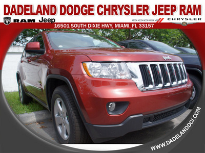 jeep grand cherokee 2012 red suv laredo gasoline 6 cylinders 2 wheel drive automatic 33157