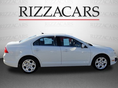 ford fusion 2011 white sedan se gasoline 4 cylinders front wheel drive automatic with overdrive 60546