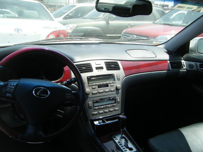 lexus es