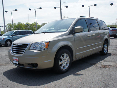 chrysler town country 2009 lt  brown van touring gasoline 6 cylinders front wheel drive automatic 08812