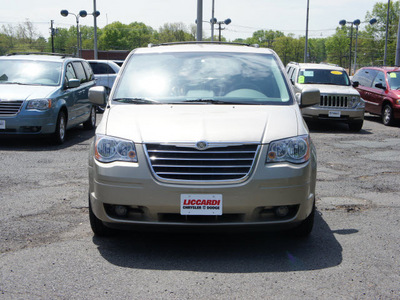 chrysler town country 2009 lt  brown van touring gasoline 6 cylinders front wheel drive automatic 08812