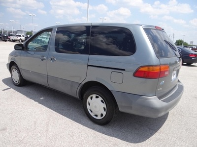 toyota sienna 2000 green van ce gasoline 6 cylinders front wheel drive automatic 77388