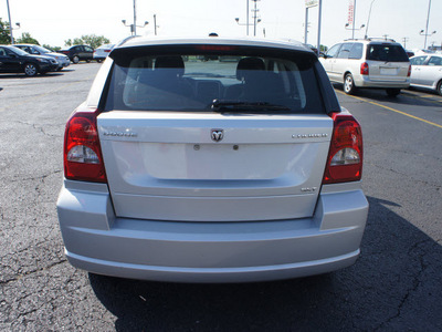 dodge caliber 2010 silver hatchback sxt gasoline 4 cylinders front wheel drive automatic 19153