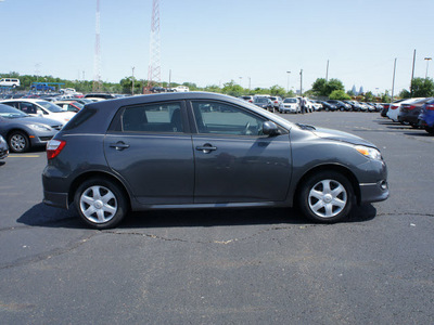 toyota matrix 2009 gray hatchback s gasoline 4 cylinders all whee drive automatic 19153