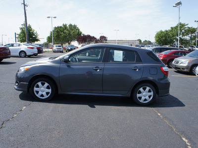 toyota matrix 2009 gray hatchback s gasoline 4 cylinders all whee drive automatic 19153