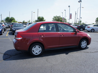 nissan versa 2011 red sedan gasoline 4 cylinders front wheel drive automatic 19153