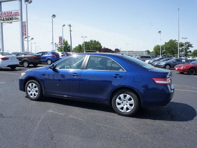 toyota camry 2010 blue sedan gasoline 4 cylinders front wheel drive automatic 19153