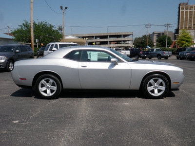 dodge challenger 2012 silver coupe rallye redline appearance grou flex fuel 6 cylinders rear wheel drive shiftable automatic 61832