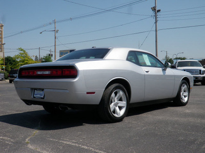 dodge challenger 2012 silver coupe rallye redline appearance grou flex fuel 6 cylinders rear wheel drive shiftable automatic 61832