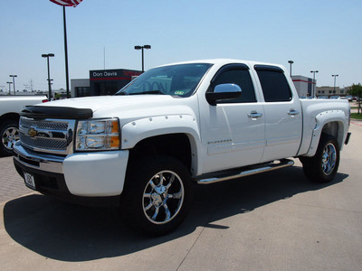 chevrolet silverado 1500 2010 white lt flex fuel 8 cylinders 2 wheel drive automatic 76018