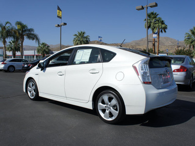 toyota prius 2010 white iv hybrid 4 cylinders front wheel drive automatic 92235