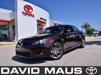 scion tc 2011 burgundy hatchback gasoline 4 cylinders front wheel drive automatic 32771