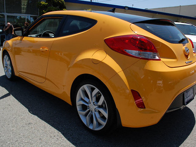 hyundai veloster 2012 yellow coupe m t gasoline 4 cylinders front wheel drive 6 speed manual 94010