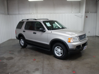 ford explorer 2003 silver suv xlt flex fuel 6 cylinders sohc rear wheel drive automatic with overdrive 76108