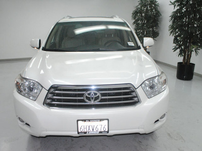 toyota highlander 2009 white suv limited gasoline 6 cylinders front wheel drive automatic 91731