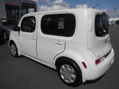nissan cube 2009 white suv 1 8 gasoline 4 cylinders front wheel drive automatic 34788