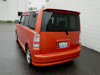 scion xb 2004 orange wagon gasoline 4 cylinders dohc front wheel drive automatic with overdrive 98371