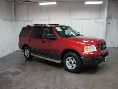 ford expedition 2006 red suv xls gasoline 8 cylinders rear wheel drive automatic with overdrive 76108