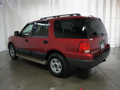 ford expedition 2006 red suv xls gasoline 8 cylinders rear wheel drive automatic with overdrive 76108