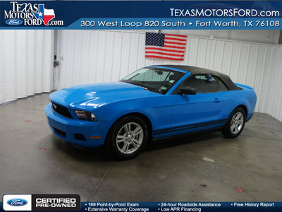 ford mustang 2012 lt  blue v6 gasoline 6 cylinders rear wheel drive automatic 76108
